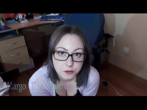 ❤️ Noia sexy amb ulleres xucla un consolador profundament davant la càmera ❤❌ Vídeo de merda a nosaltres ca.fulldesisex.ru ﹏