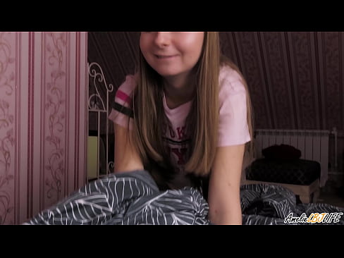 ❤️ Blondie xucla profundament la seva millor amiga i es fa semen a la boca ❤❌ Vídeo de merda a nosaltres ca.fulldesisex.ru ﹏