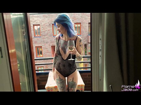 ❤️ Una noia tremenda xuclant amb un glop i follant apassionadament sota el cel obert ❤❌ Vídeo de merda a nosaltres ca.fulldesisex.ru ﹏